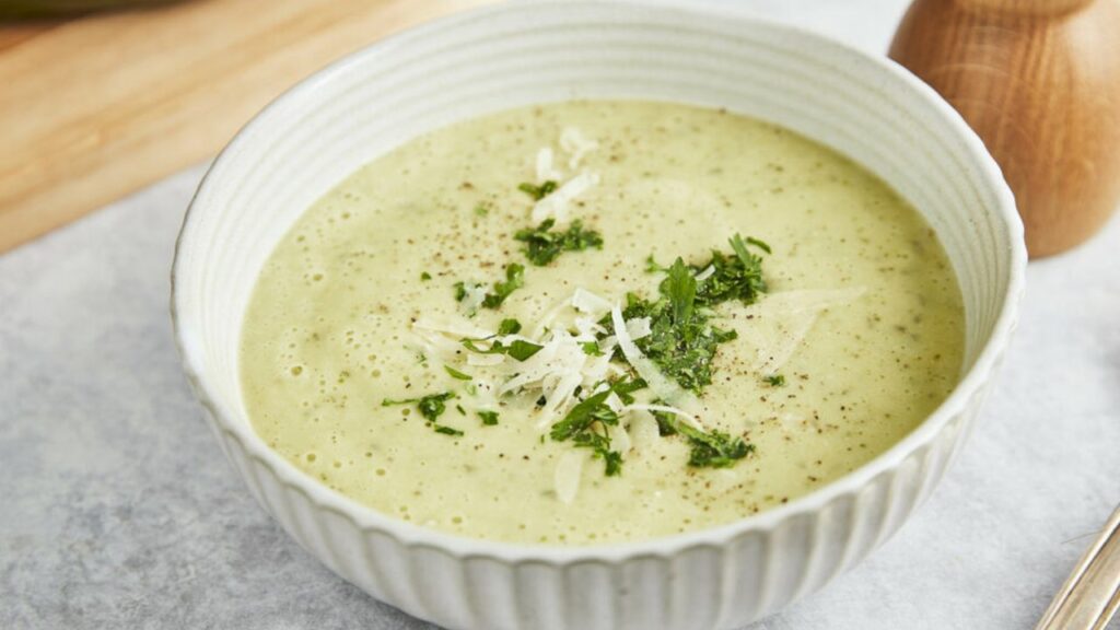 Zucchini Suppe